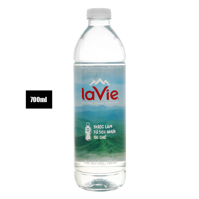 La Vie Mineral Water 700 mL