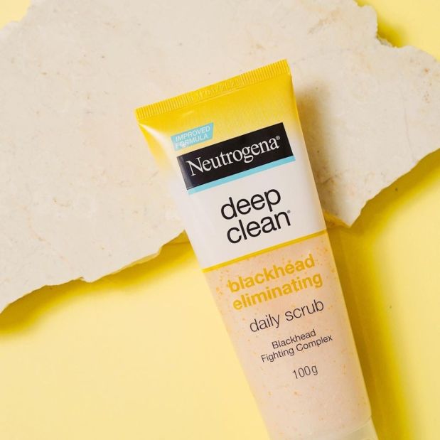 Neutrogena Deep Clean Blackhead Eliminating Daily Scrub