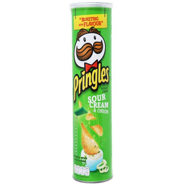 Pringles Potato Crisps Sour Cream & Onion